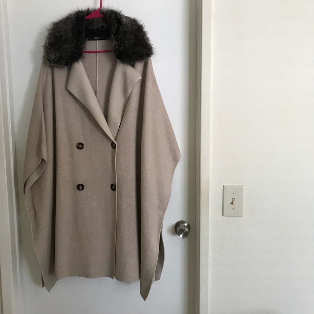 Zara capes